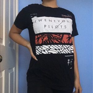 Twenty one pilots t-shirt hot topic